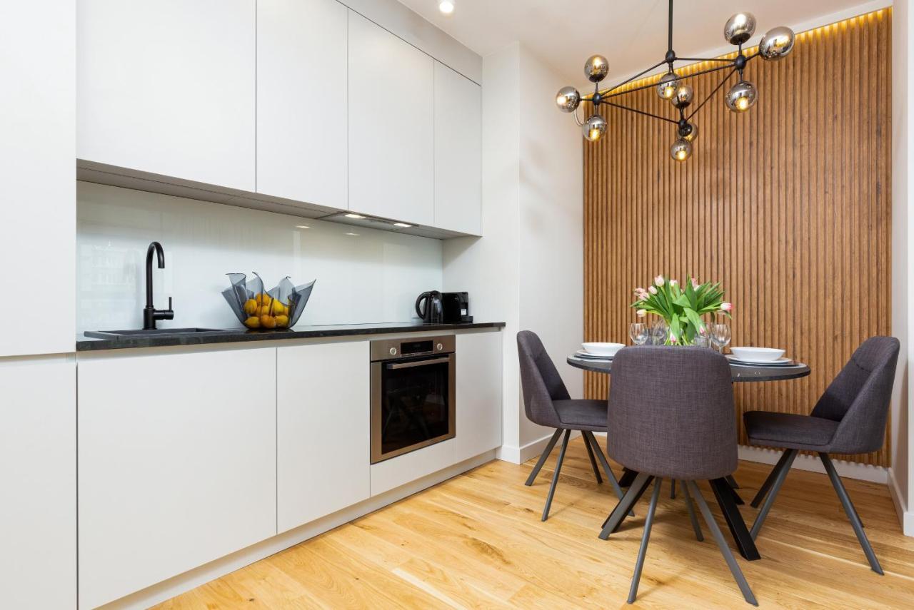 Mennica Residence - City Center By Renters Prestige Warszawa Eksteriør billede
