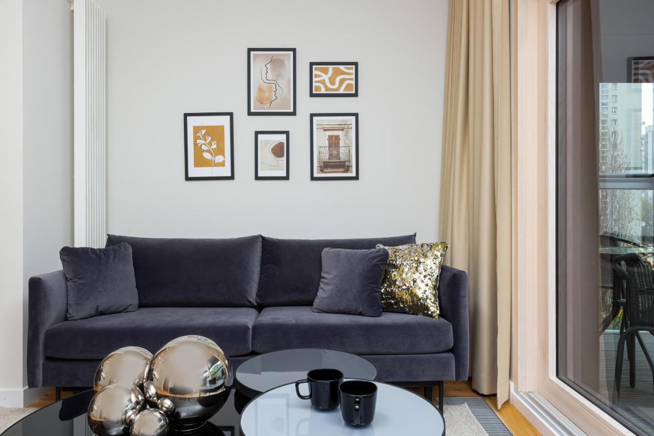 Mennica Residence - City Center By Renters Prestige Warszawa Eksteriør billede